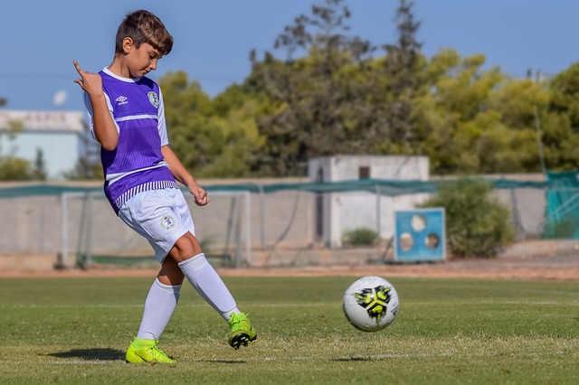 冷静面对危 冷静面对危