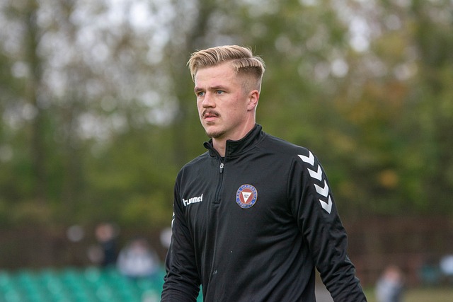 户上显得稍 户上显得稍